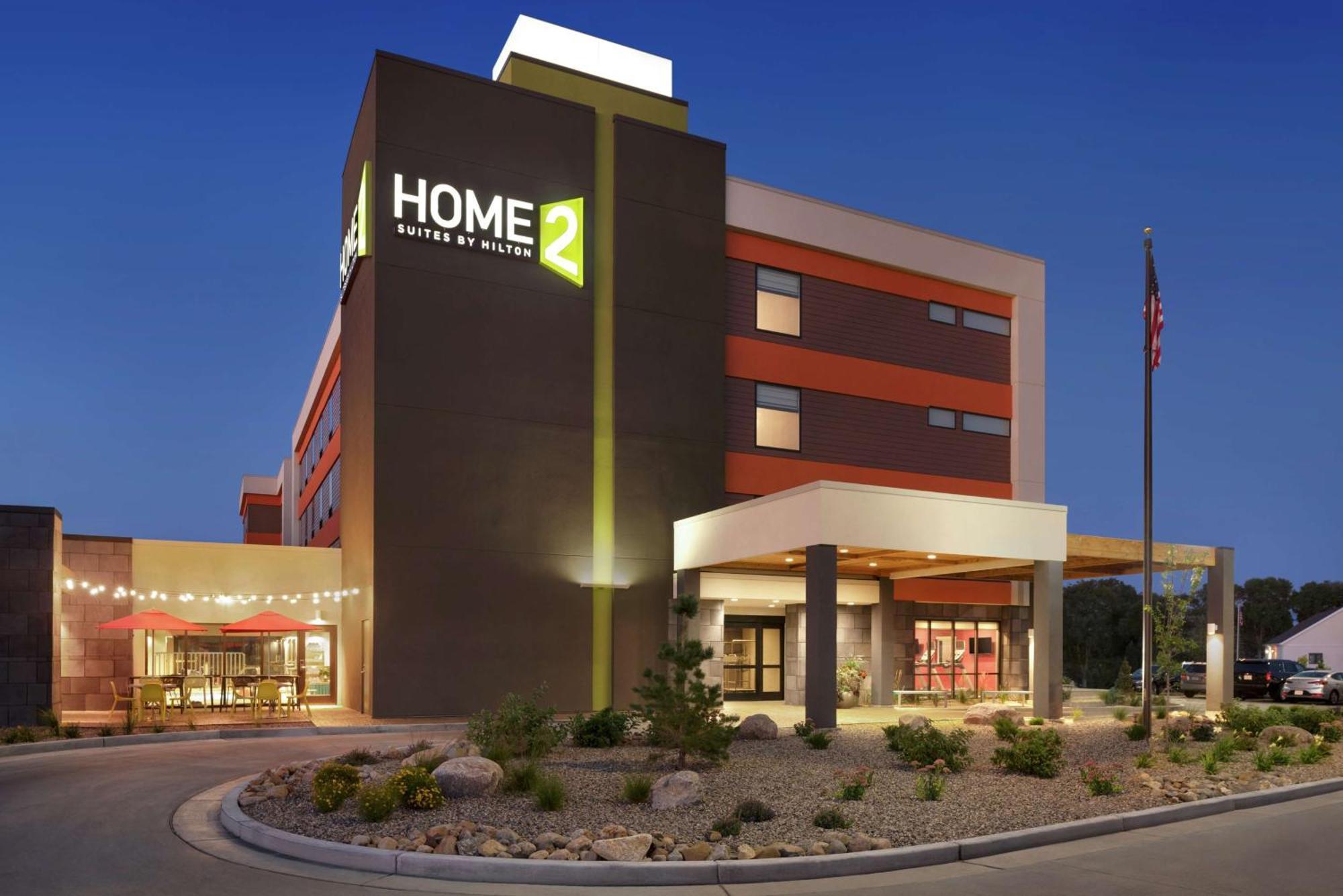 Home2 Suites By Hilton Bismarck Exterior foto